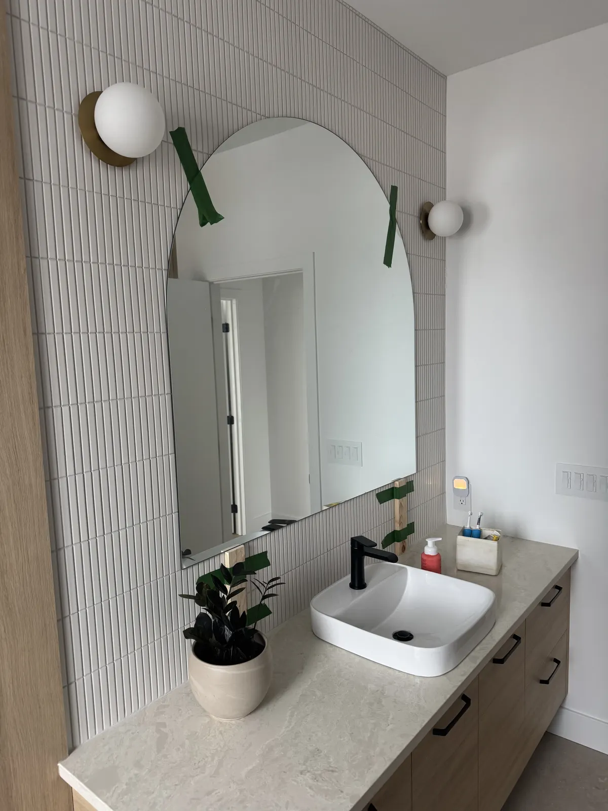 Miroir arqué sur mesure